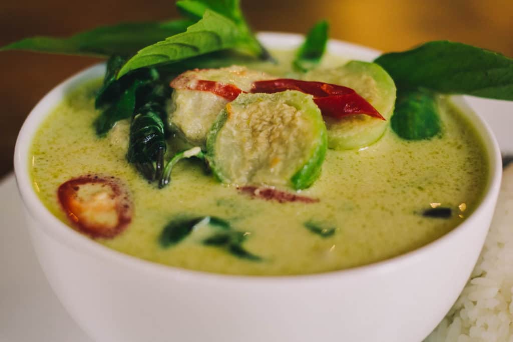 thai green curry chicken top 14 foods you must try in thailand