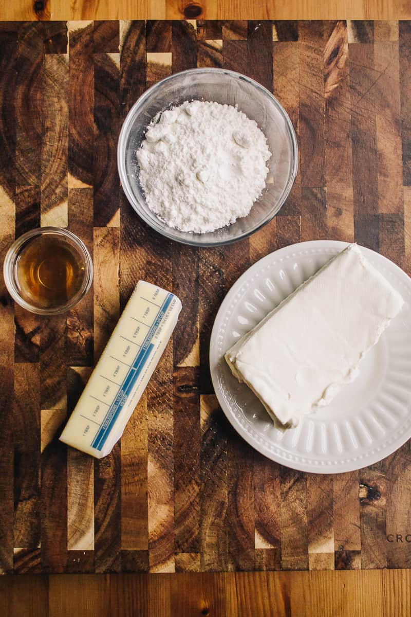 Easy Low Carb Cream Cheese Frosting | Food Photography | A Full Living