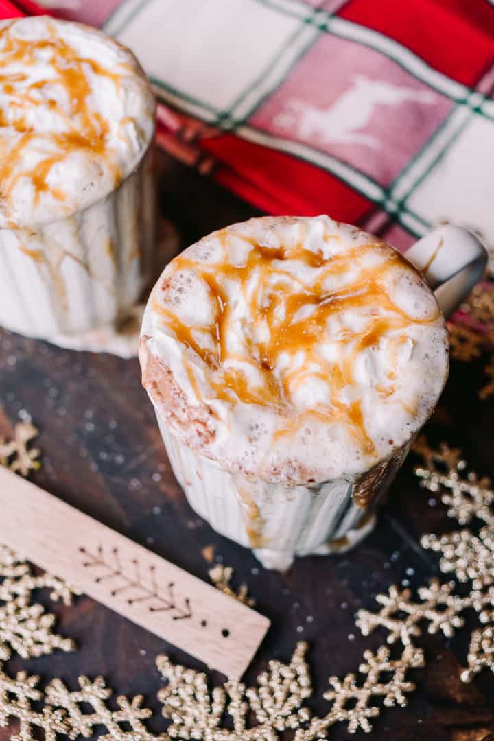 keto salted caramel drizzled on hot cocoa