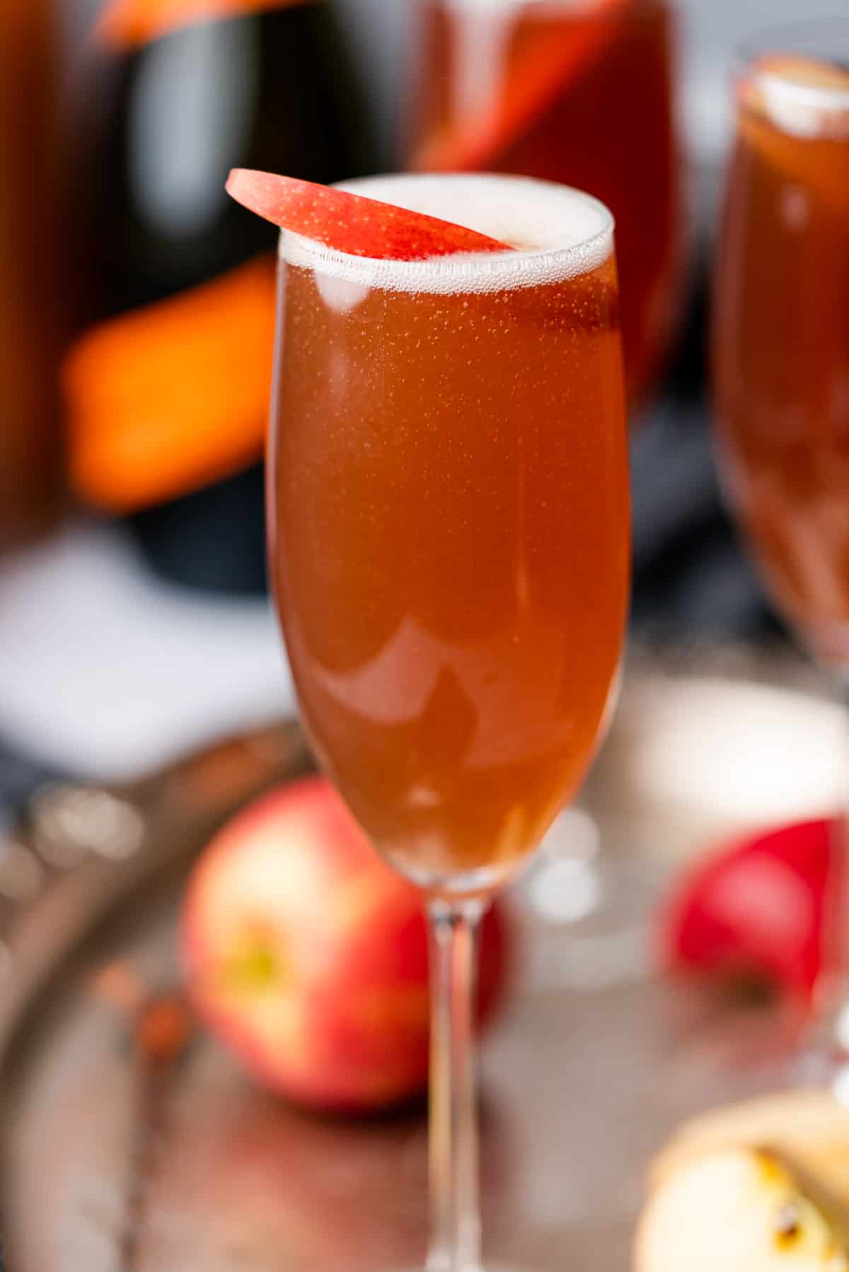 close up shot of an apple cider mimosa