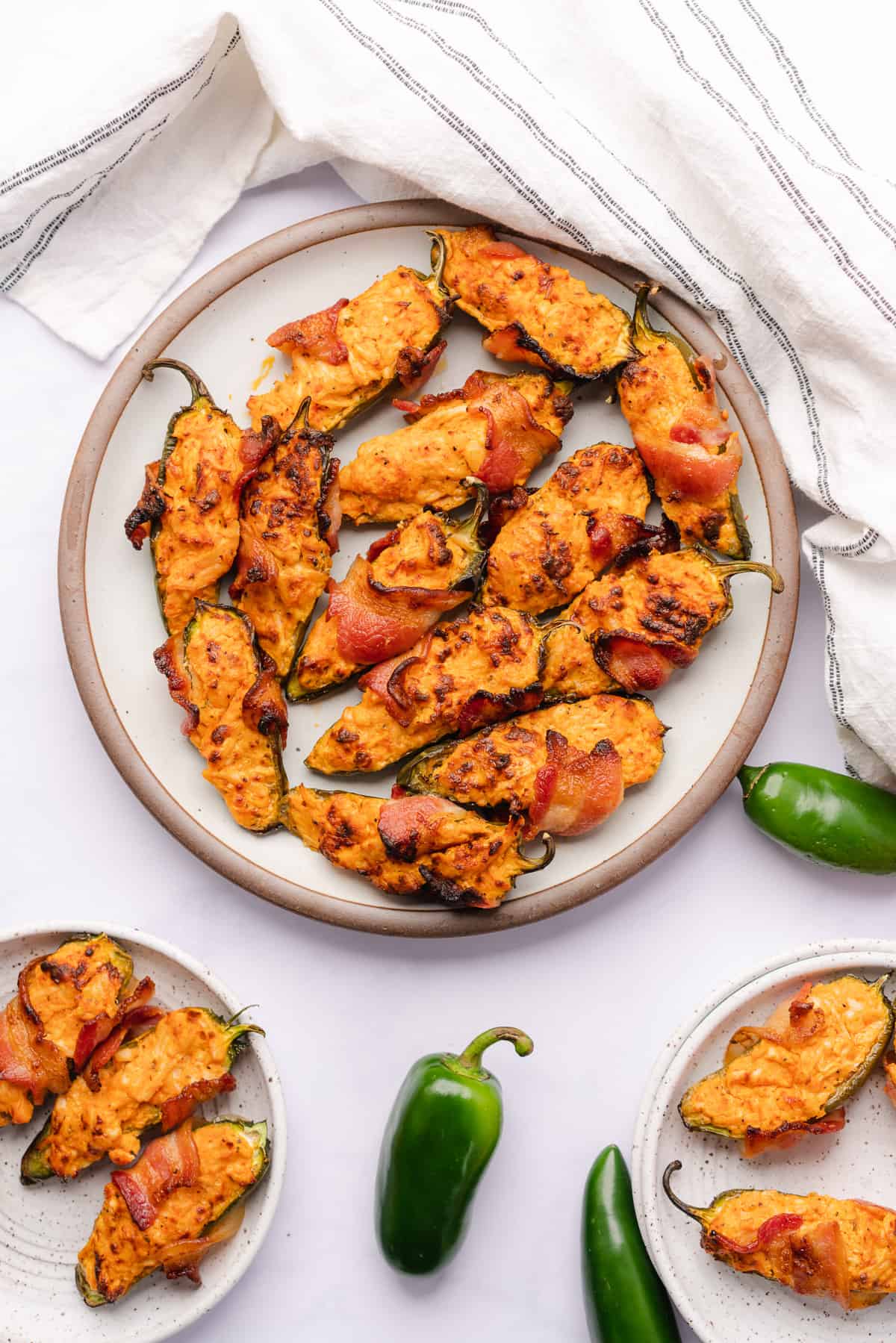 air fryer buffalo chicken jalapeno poppers with bacon