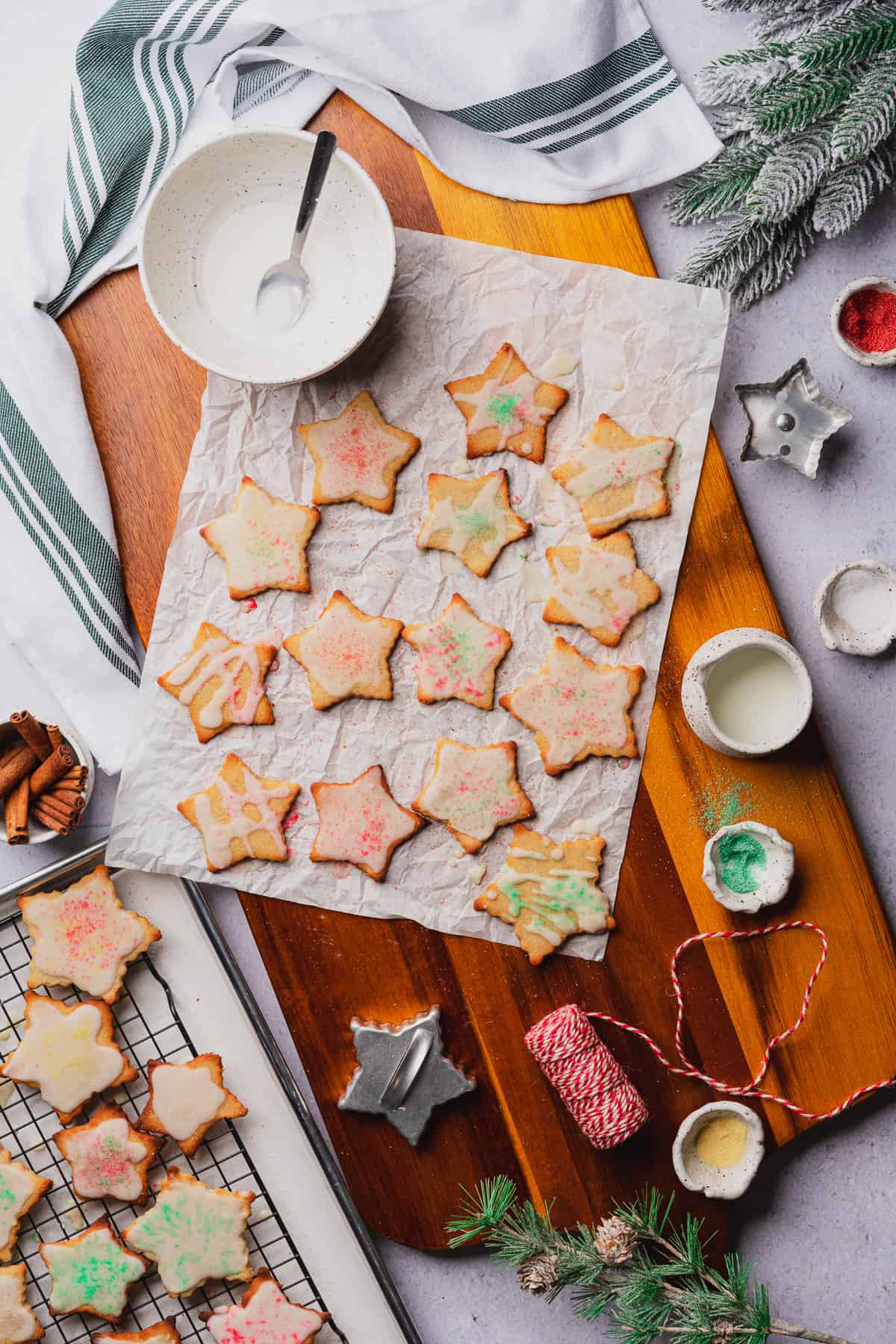 super cute gluten free star cookies for christmas with sprinkles and icing