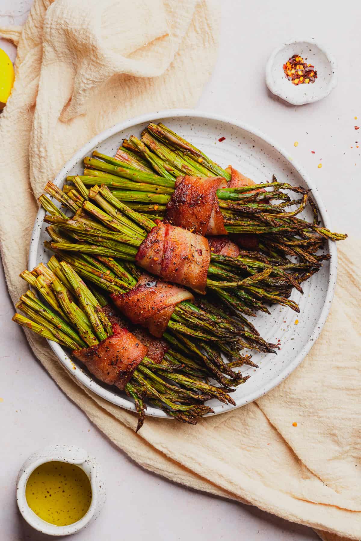 air fryer bacon wrapped asparagus bundles