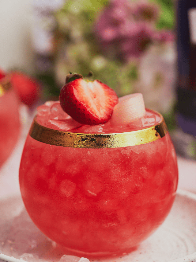 Strawberry Rhubarb Cocktail