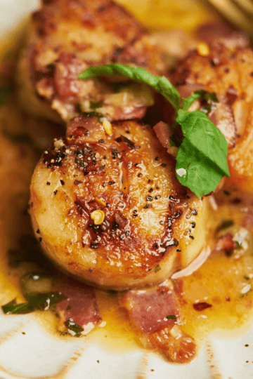 recipe for pan seared scallops with bacon