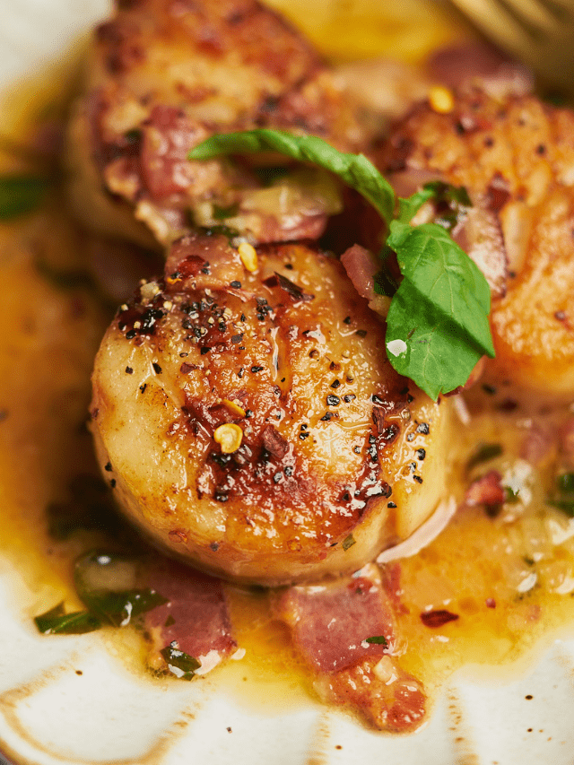 Recipe for Pan-Seared Scallops with Bacon