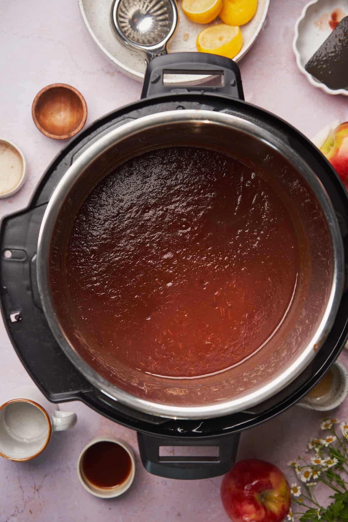 pureed apple butter mixture in an instant pot. 