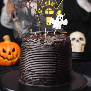 black velvet cake