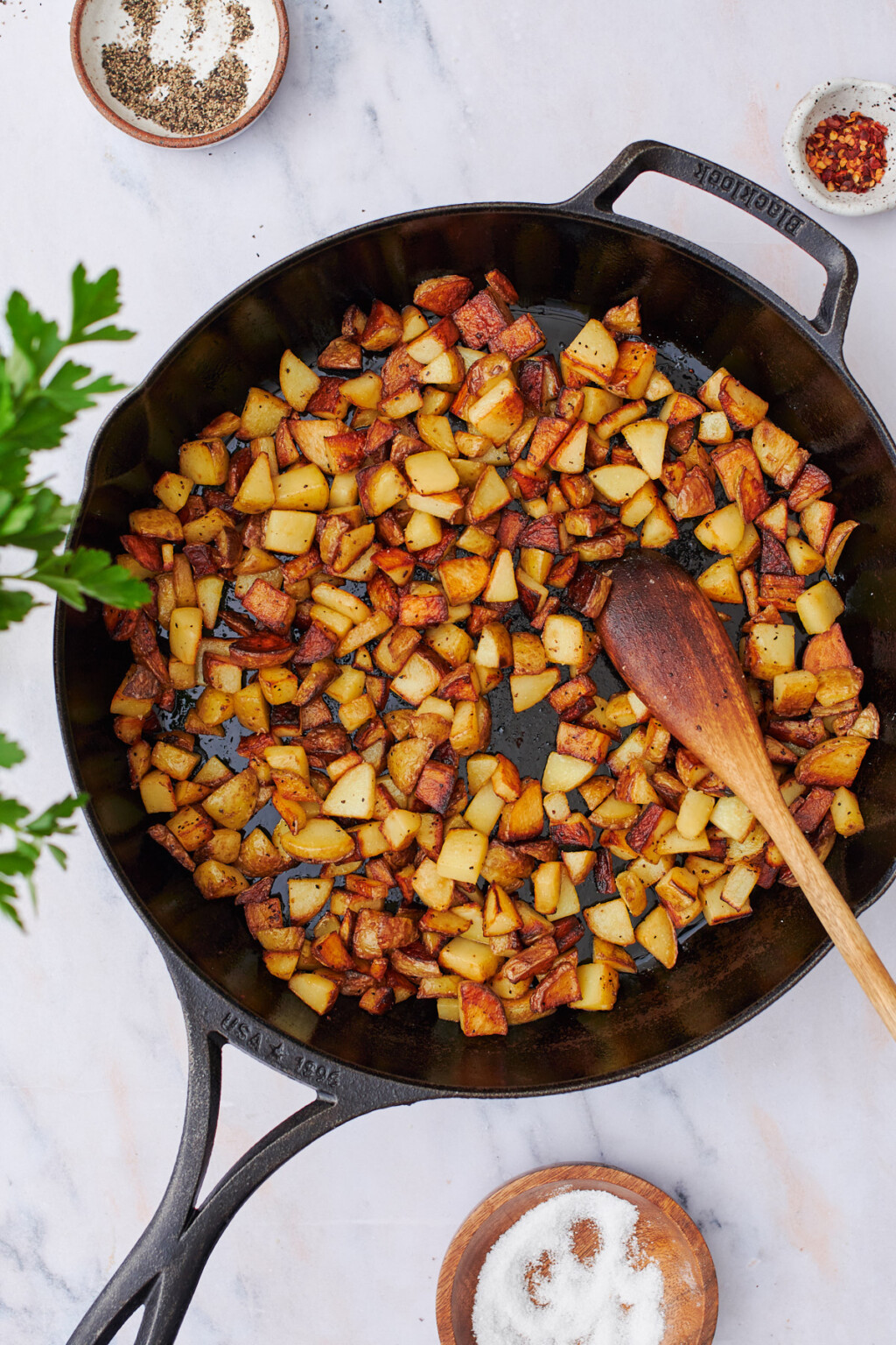 Homemade Corned Beef Hash and Eggs (Crispy Skillet Recipe!) - A Full Living