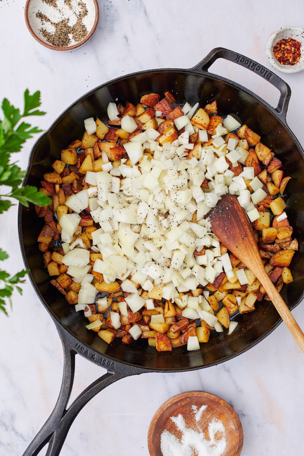 Homemade Corned Beef Hash and Eggs (Crispy Skillet Recipe!) - A Full Living