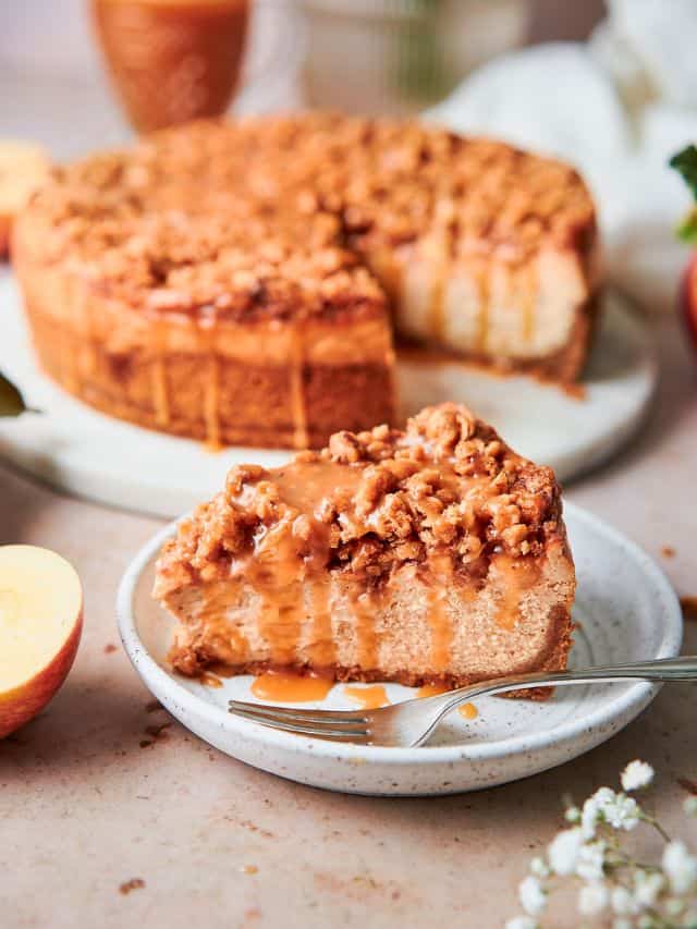 Apple Crisp Cheesecake Recipe